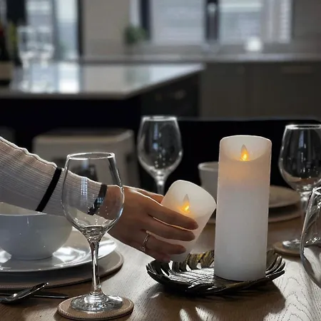 Apartamento The Penthouse - Allocated Parking With Views